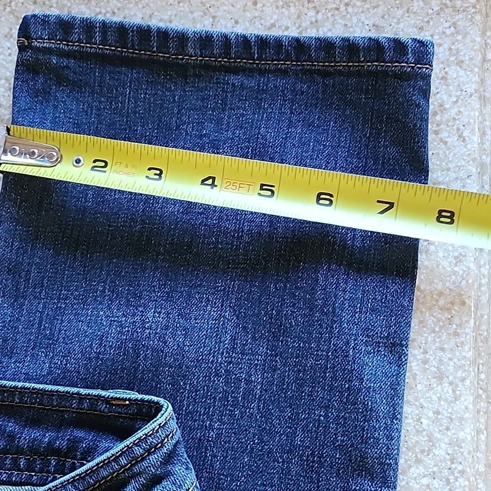 CAbi Slim Straight Leg Jean Size 8, Like New - Picture 8 of 10